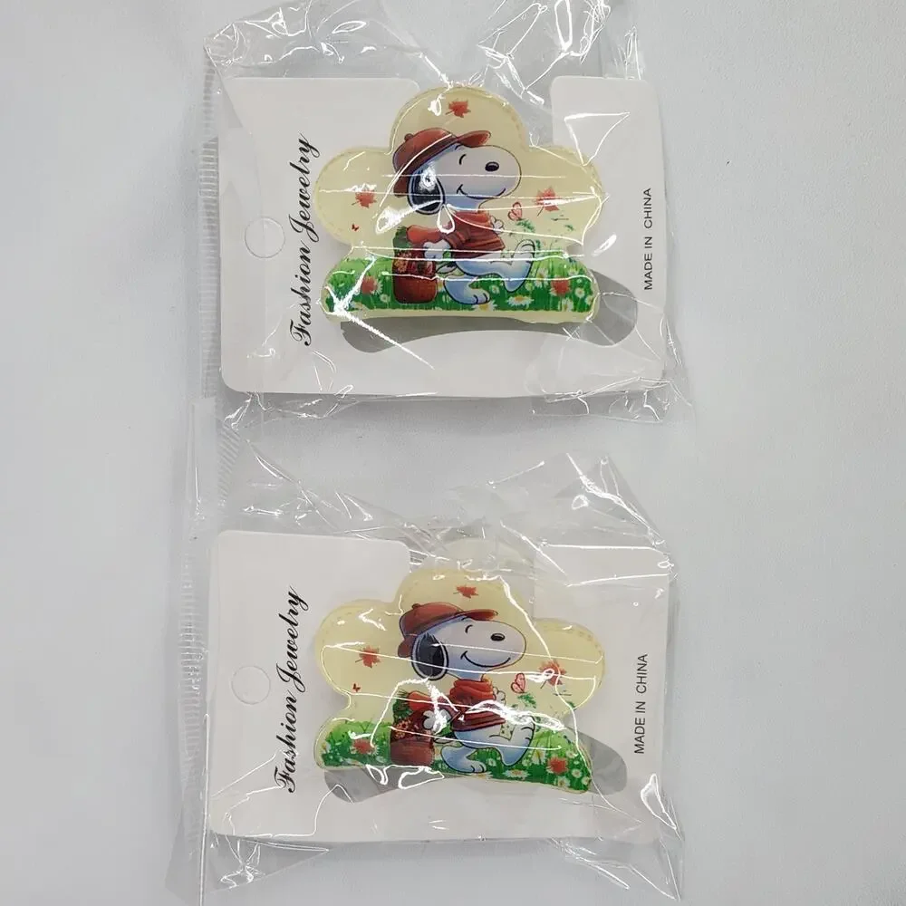 Pair of Snoopy Claw Clips Hair clips Charlie Brown Character Snoopy Fall Leaves